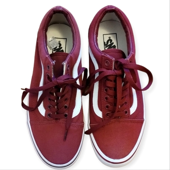 Vans Shoes - Vans burgundy Old Skool